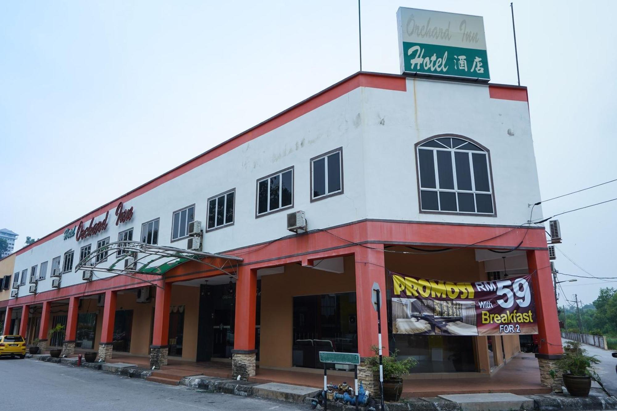 Hotel O Hotel Orchard Inn Lumut Exterior foto
